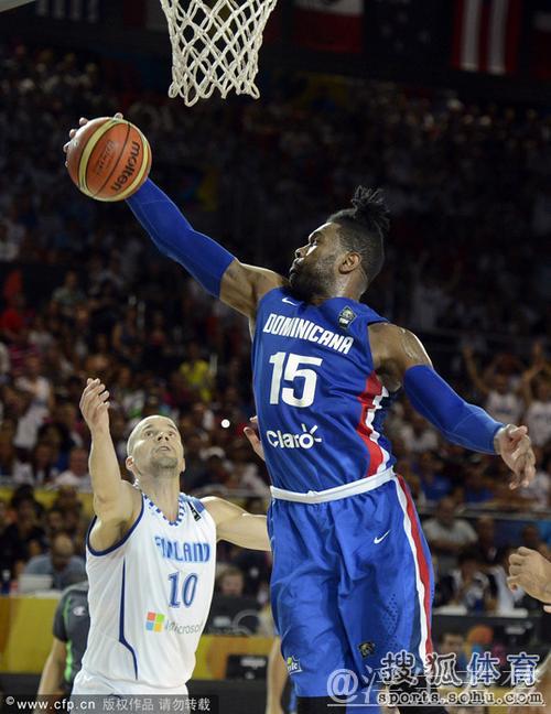 加西亚妙传助攻 杜加利奇单刀建功 加西亚妙传助攻 杜加利奇单刀建功