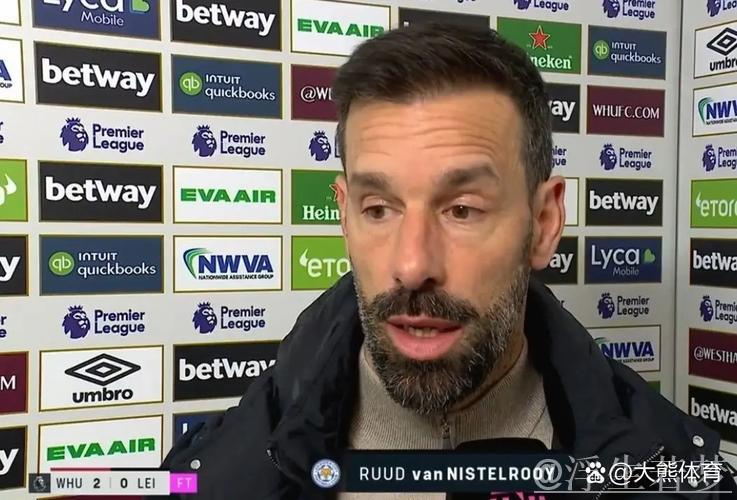 莱斯特城逆转取胜,打破99天不胜魔咒,范尼率队逃离降级区! 莱斯特城逆转取胜,打破99天不胜魔咒,范尼率队逃离降级区!