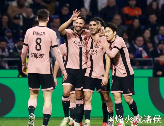 法甲-内维斯绝杀埃梅里破门 巴黎3-2里昂2分领跑