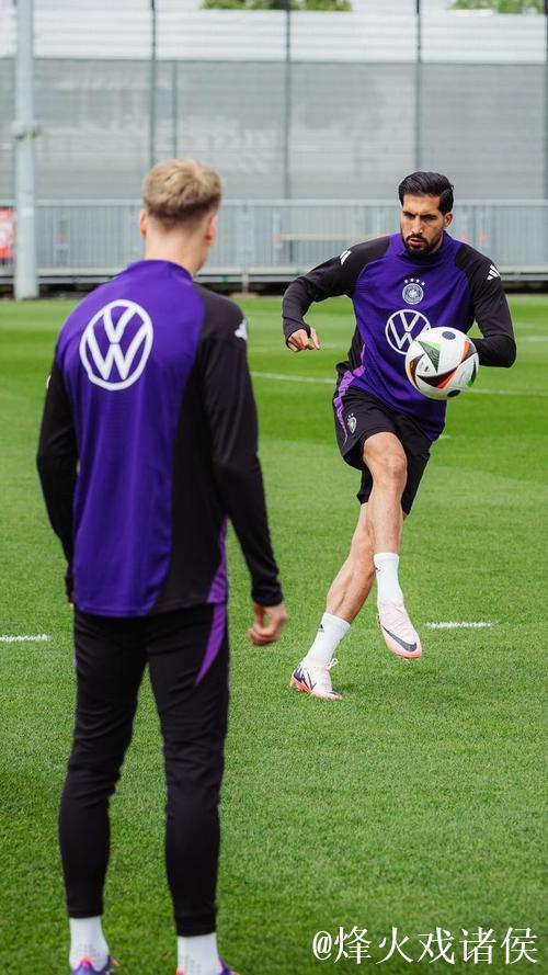 德甲部分球队恢复“分小组训练”