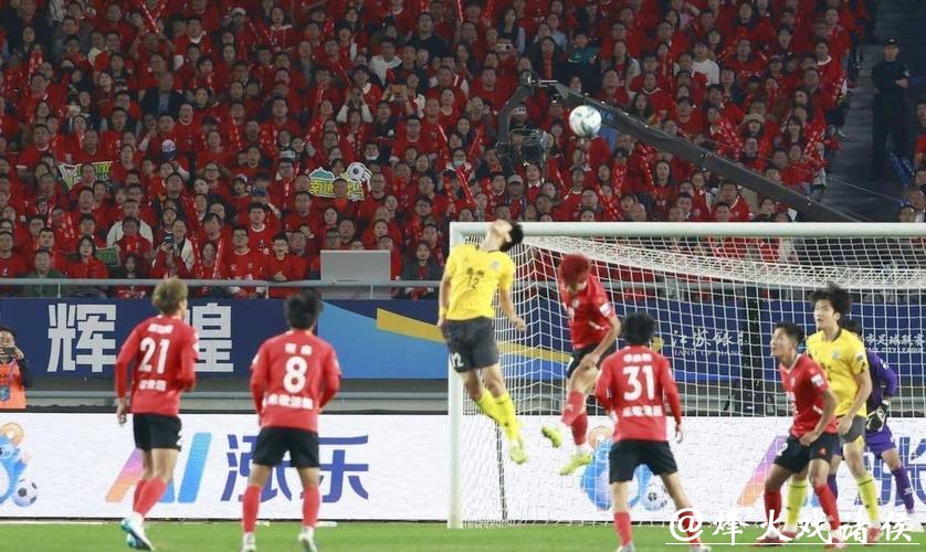 直播世界杯,全程追踪精彩赛事盛况 直播世界杯,全程追踪精彩赛事盛况